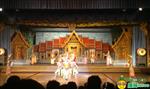 東巴樂園表演圖一